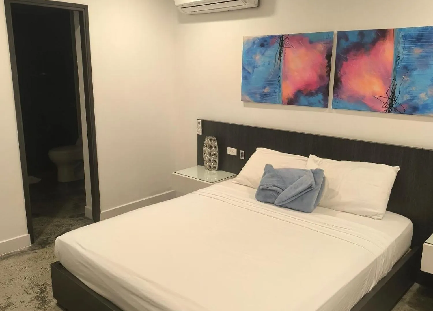 Poblado Luxury Suites Medellín Semesterbostad